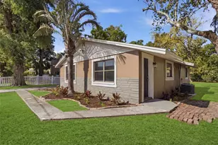 2828 N Elmore Ave, Tampa, FL 33602 - Photo 2