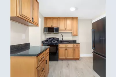 3000 Beach Boulevard S #6, Gulfport, FL 33707 - Photo 8