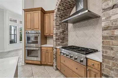 702 Berrocales De Avila, Tampa, FL 33613 - Photo 34