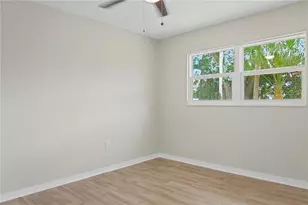 5511 13th St E, Bradenton, FL 34203 - Photo 14