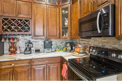 323 Aldershot Court, Kissimmee, FL 34758 - Photo 16