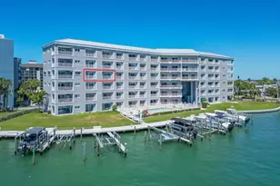 610 Island Way, Clearwater Beach, FL 33767 - Photo 38