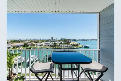 610 Island Way #407, Clearwater Beach, FL 33767 - Photo 4