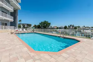 610 Island Way, Clearwater Beach, FL 33767 - Photo 36