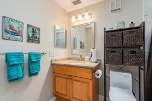 610 Island Way, Clearwater Beach, FL 33767 - Photo 26