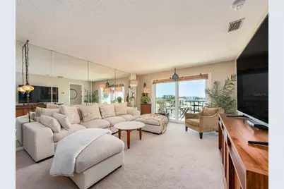 610 Island Way #407, Clearwater Beach, FL 33767 - Photo 14