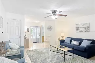 11122 W Cove Harbor Dr, Crystal River, FL 34428 - Photo 8