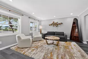 8407 Millwood Dr, Tampa, FL 33615 - Photo 8