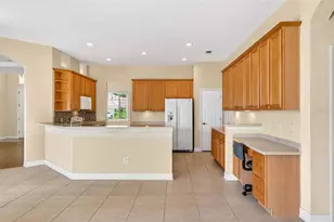 2212 Myrtle Vista Ct, Sun City Center, FL 33573 - Photo 10