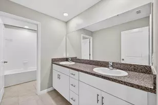 4712 Wild Senna Blvd, Tampa, FL 33619 - Photo 42