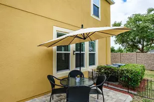1653 Nature View Dr, Lutz, FL 33558 - Photo 32