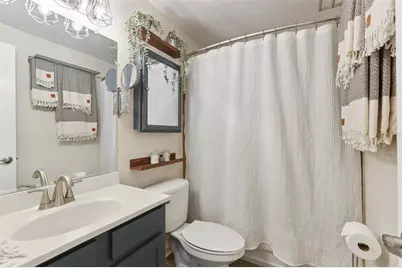 7805 N Glen Avenue, Tampa, FL 33614 - Photo 16