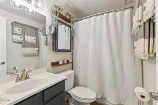 7805 N Glen Ave, Tampa, FL 33614 - Photo 16