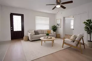 2701 Calle St, Tampa, FL 33619 - Photo 6