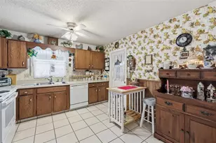 6430 Cedarbrook Dr S, Pinellas Park, FL 33782 - Photo 6