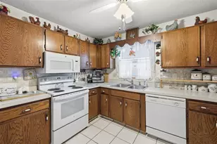 6430 Cedarbrook Dr S, Pinellas Park, FL 33782 - Photo 8