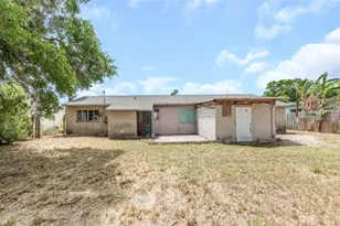 6235 Hampton Dr N, Saint Petersburg, FL 33710 - Photo 4