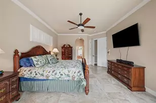18817 Wimbledon Cir, Lutz, FL 33558 - Photo 26
