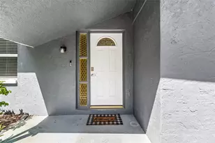 6201 Silver Dr, New Port Richey, FL 34653 - Photo 8