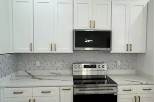 1721 McClellan Rd, Frostproof, FL 33843 - Photo 4