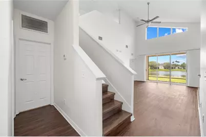 10913 Observatory Way, Tampa, FL 33647 - Photo 6
