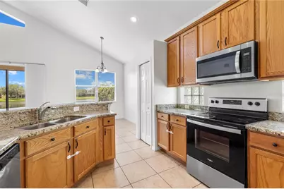 10913 Observatory Way, Tampa, FL 33647 - Photo 18