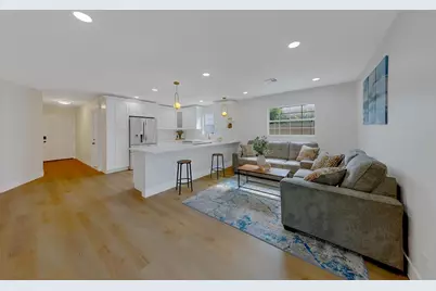 3426 7th Avenue SE, Largo, FL 33771 - Photo 10