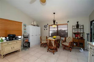 319 Linger Ln, Sun City Center, FL 33573 - Photo 18