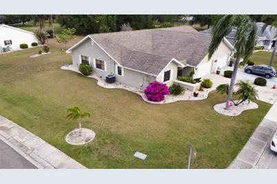 319 Linger Lane, Sun City Center, FL 33573 - Photo 32