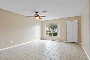 2209 Fluorshire Dr, Brandon, FL 33511 - Photo 8