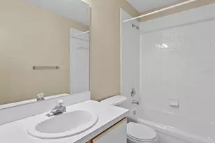 2209 Fluorshire Dr, Brandon, FL 33511 - Photo 20