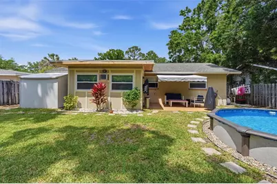 811 Michigan Boulevard, Dunedin, FL 34698 - Photo 30