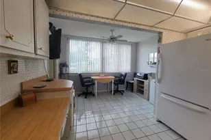 4715 Bay St NE, Saint Petersburg, FL 33703 - Photo 14