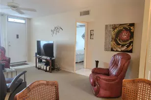 4715 Bay St NE, Saint Petersburg, FL 33703 - Photo 6