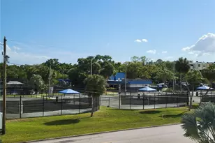 4715 Bay St NE, Saint Petersburg, FL 33703 - Photo 40