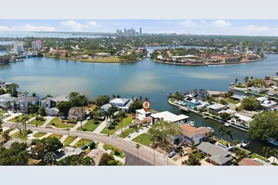 3876 Shore Acres Boulevard NE, Saint Petersburg, FL 33703 - Photo 1