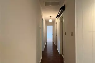 520 S Riverhills Dr, Temple Terrace, FL 33617 - Photo 22