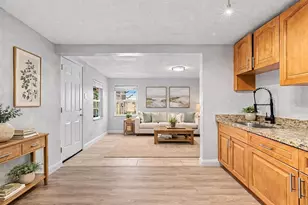 9307 N 16th St, Tampa, FL 33612 - Photo 4