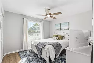 101 Lake Ave NE, Largo, FL 33771 - Photo 26