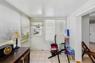 5045 Lily Street Pl N, Pinellas Park, FL 33782 - Photo 10