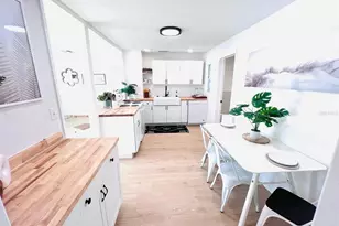 1300 21st St S, Saint Petersburg, FL 33712 - Photo 8