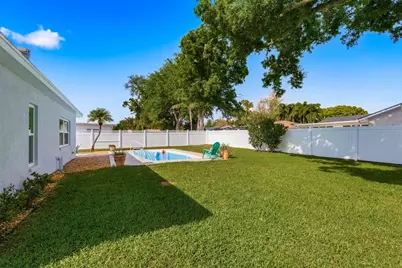 9115 125th Street, Seminole, FL 33772 - Photo 38