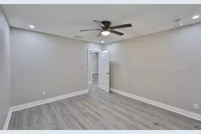 4602 Courtland Street, Tampa, FL 33610 - Photo 12