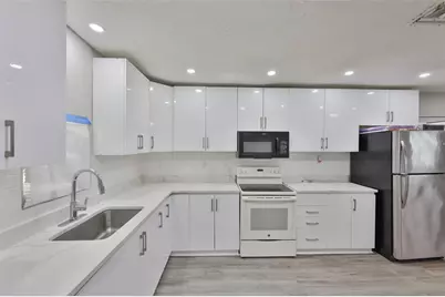 4602 Courtland Street, Tampa, FL 33610 - Photo 8