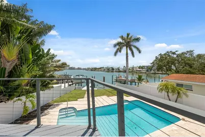 900 79th Street S, Saint Petersburg, FL 33707 - Photo 38
