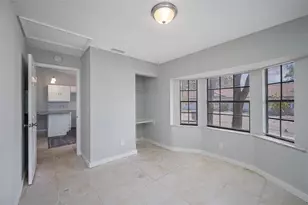 501 St Michaels Way, Tarpon Springs, FL 34689 - Photo 6