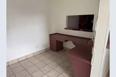 4930 Park Boulevard N #1, Pinellas Park, FL 33781 - Photo 6