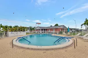 9900 Ulmerton Rd, Largo, FL 33771 - Photo 34