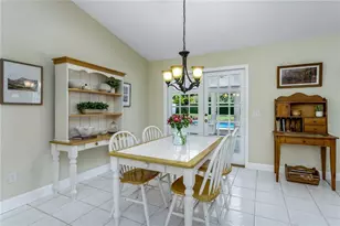 9203 Kingsridge Dr, Temple Terrace, FL 33637 - Photo 10