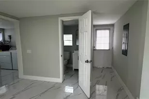 130 Virginia Ct, Englewood, FL 34223 - Photo 20